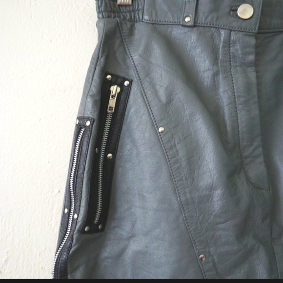 Vintage leather Harley Davidson skirt - Picture 3 of 3